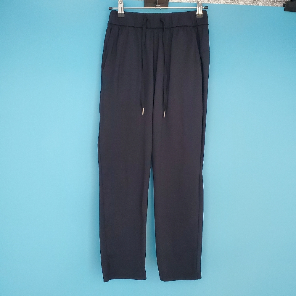 Women’s Black Drawstring Jogger Pants